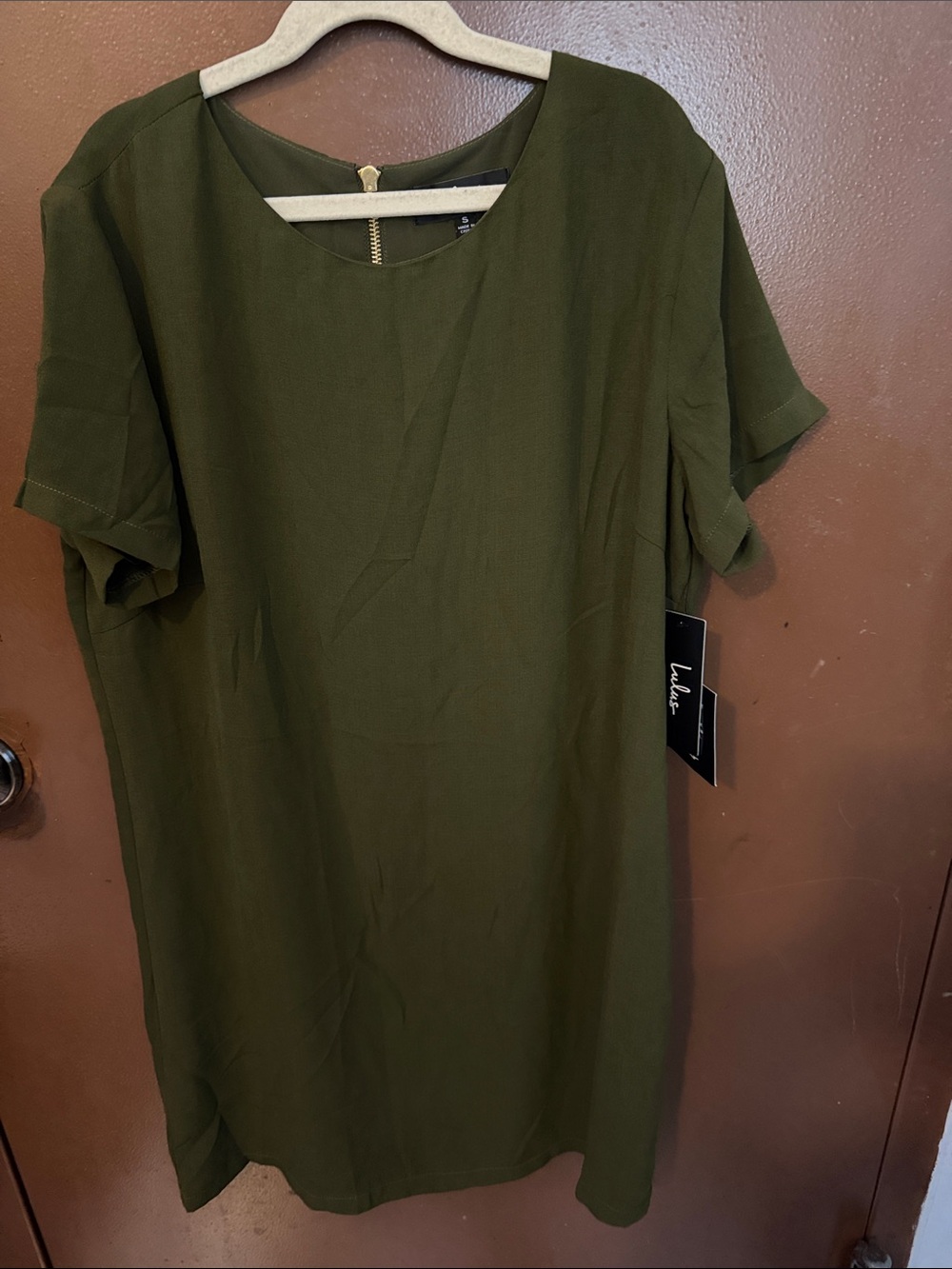 NWT Lulu's Olive Green Short Sleeve Shift Dress- size small